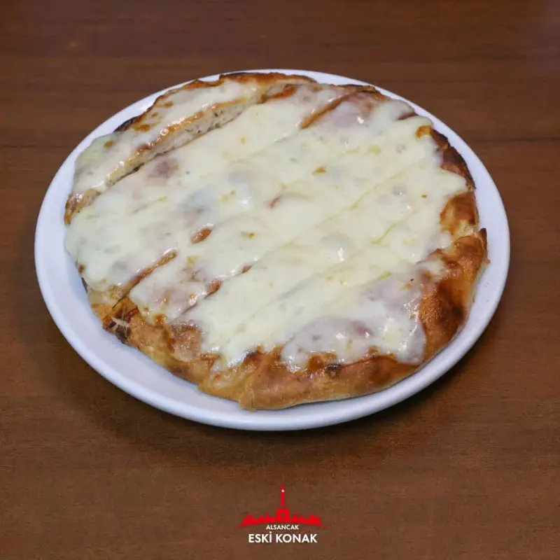 Kaşarlı Boş Pide